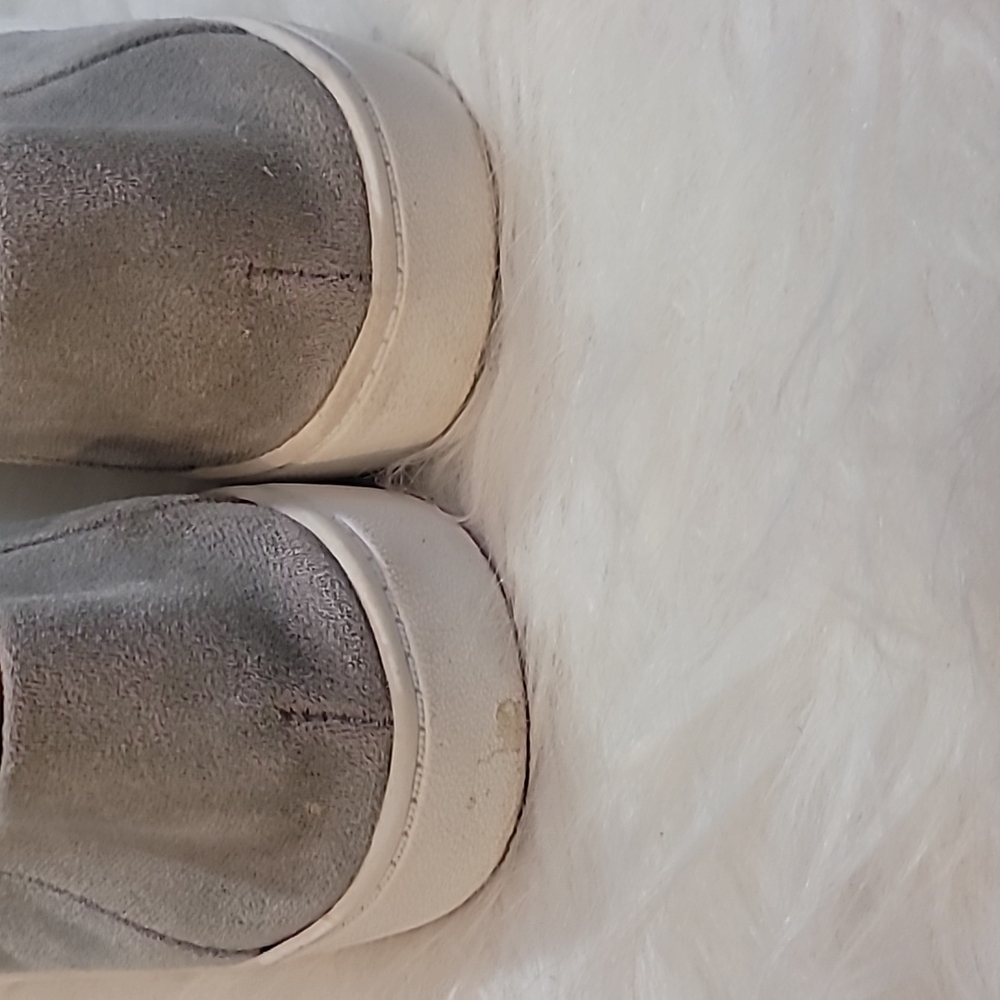Steven Madden Suede Loafers - Picture 6 of 7